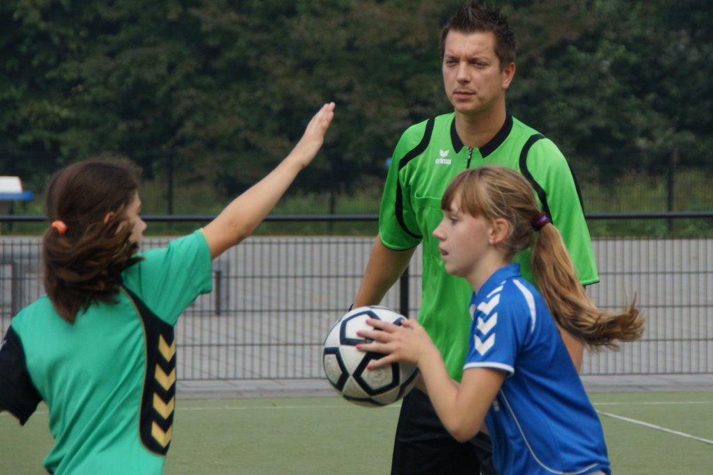 Korfbal C2  20 september-017.JPG